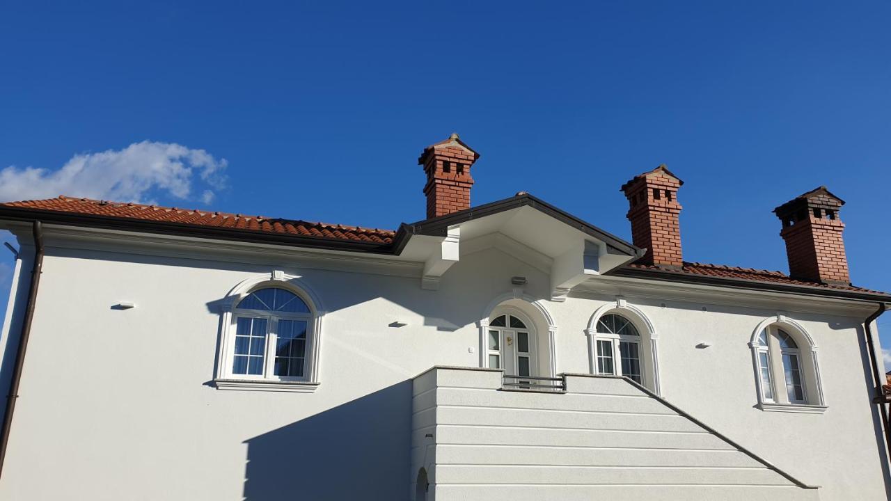 Holiday Apartment Villa Bianca Pazin Exterior photo